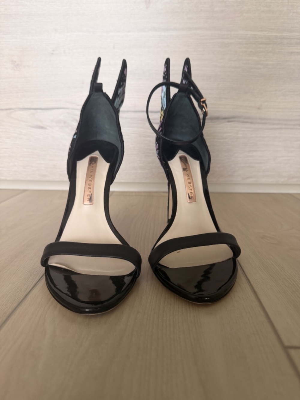 Sophia Webster Chiara Embroidered Satin & Leather Butterfly Sandals 38 - Picture 2 of 7